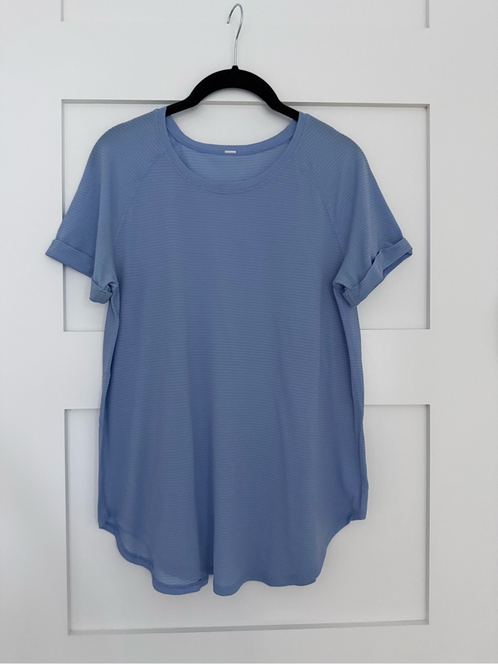 Lululemon Light Blue Short Sleeve Crew Top - Picture 1 of 2